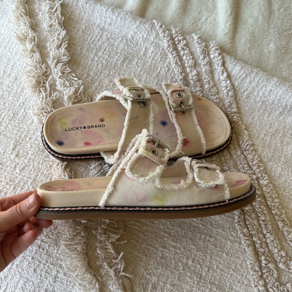 Lucky Brand slide sandals